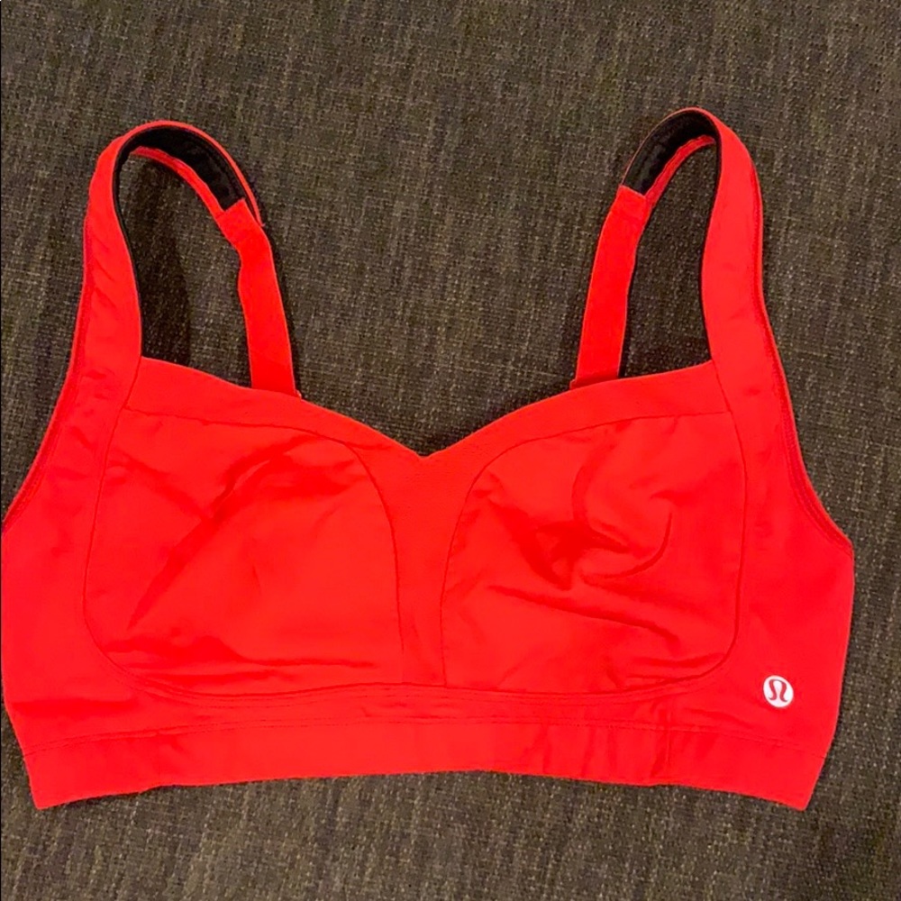 Lululemon Sports Bra 34DD (worn once)